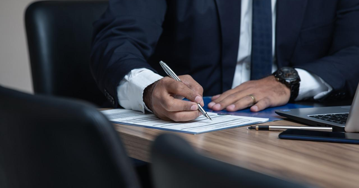 The Essential Role of a Corporate Attorney in Business Operations
